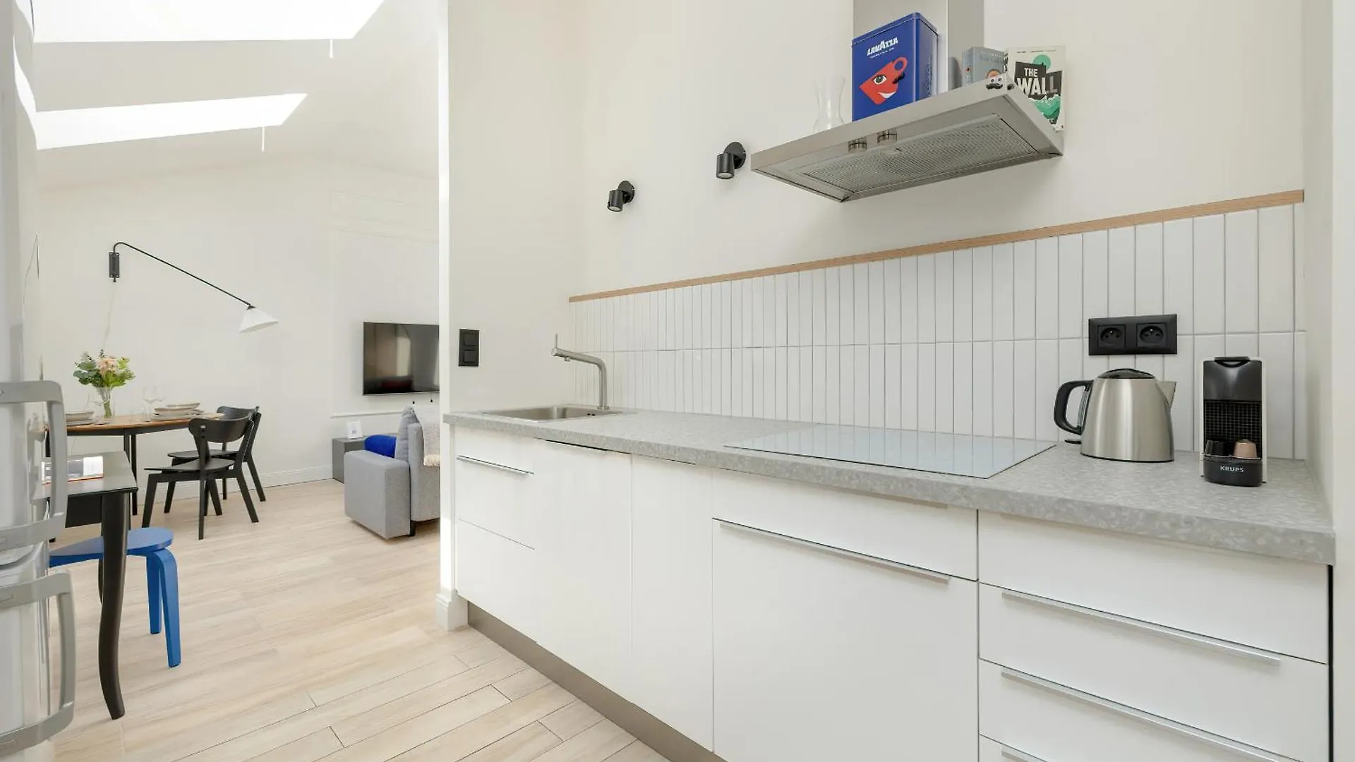 Minimalist Bright Apartment Kopernika Near Old Town In Poznan By Noclegi Renters